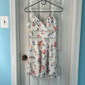 White Lacey Floral Francesca’s Trixxi Dress